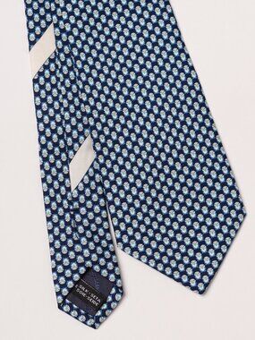 Salvatore Ferragamo 100% Pure Silk Blue Owl Pattern Tie NWOT